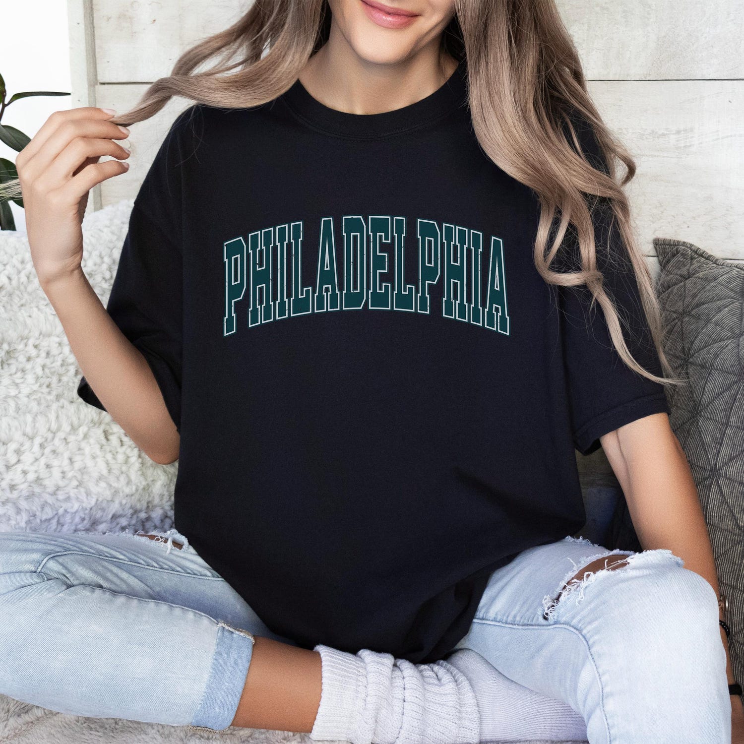 Philadelphia Football Shirt, Philadelphia Football T-Shirt, Football Shirt, Philadelphia Vintage Gift, Philadelphia Football Retro Tee